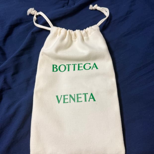 보테가 베네타 블랙 장지갑