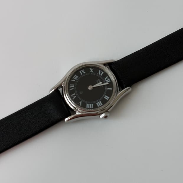  1980s Black Dial Mini Ladies Quartz
