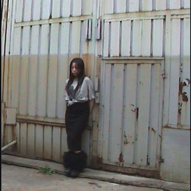 DIRTY ANGEL T-SHIRT_GRAY