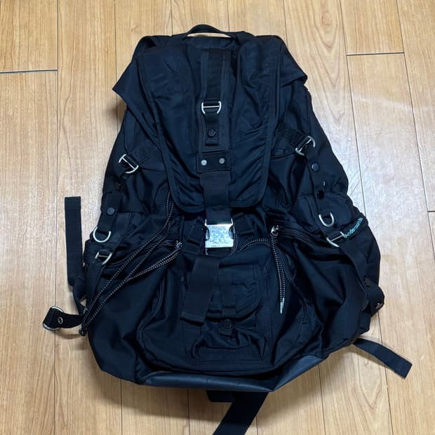앤더슨벨 테크니컬 베를린 백팩