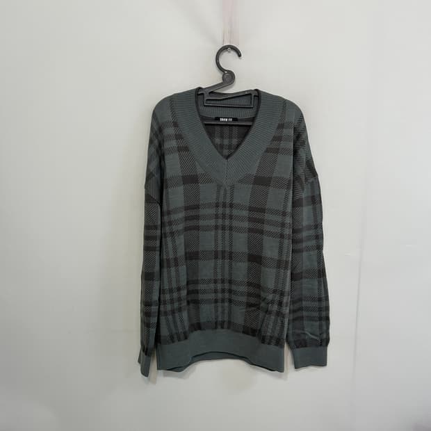 드로우핏 남성 브이넥 니트 M 상태최상