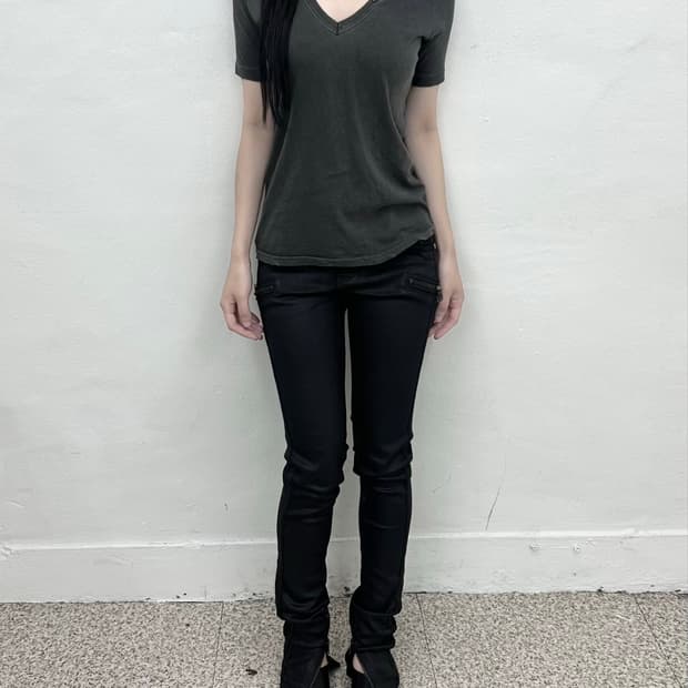 Zadig & Voltaire skull v neck short slee
