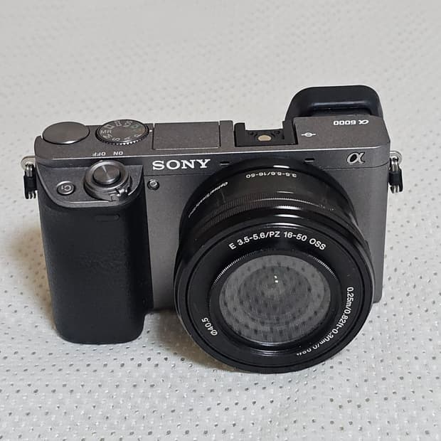 소니 a6000 미러리스 카메라