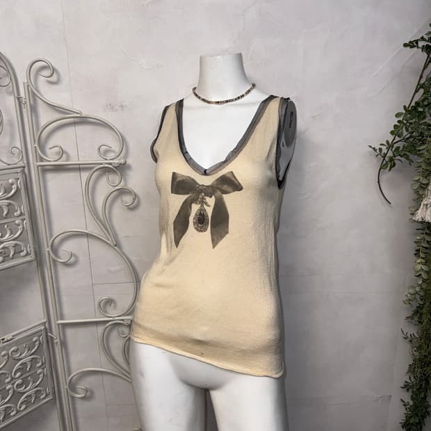 Ivory vintage ribbon printed sleeveless