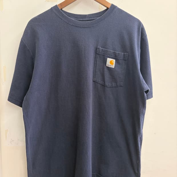 N264. 칼하트 반팔