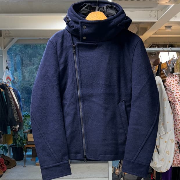 Hideaways 울 후드자켓