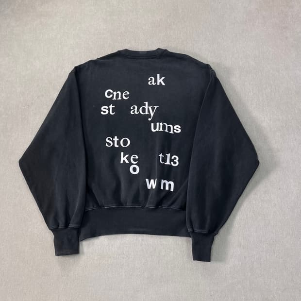 W 95 아크네스튜디오 페이스로고 릴렉스 맨투맨