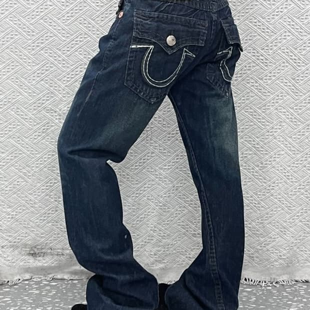 트루릴리전 조이슈퍼티 Y2K 레트로 부츠컷 데님팬츠 32인치 C11047