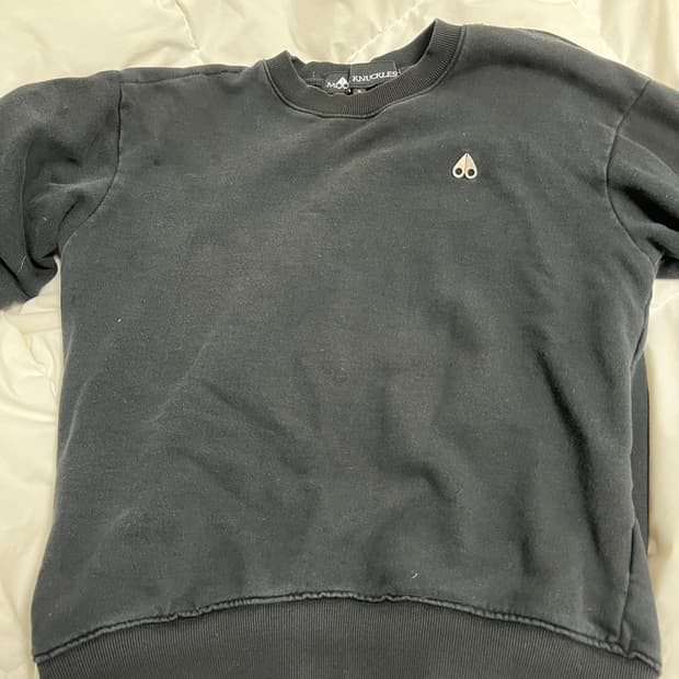 무스너클 맨투맨