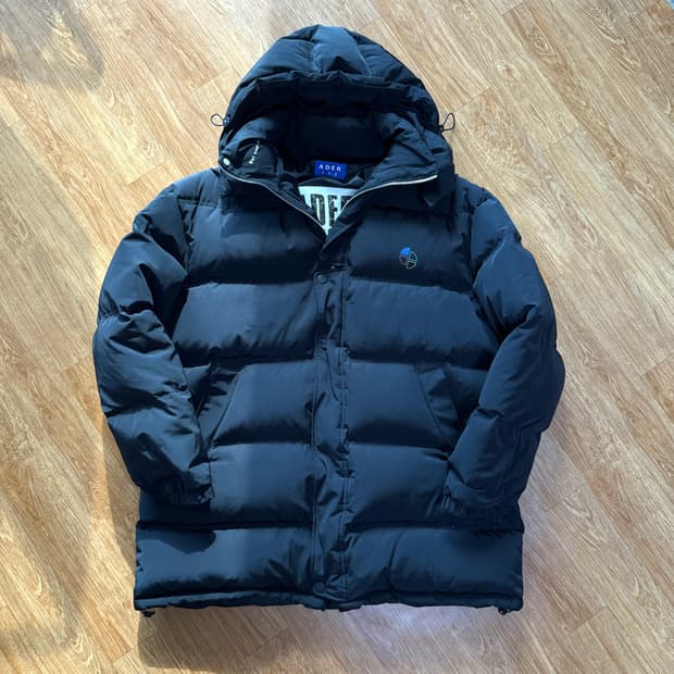 아더에러 로고 패딩