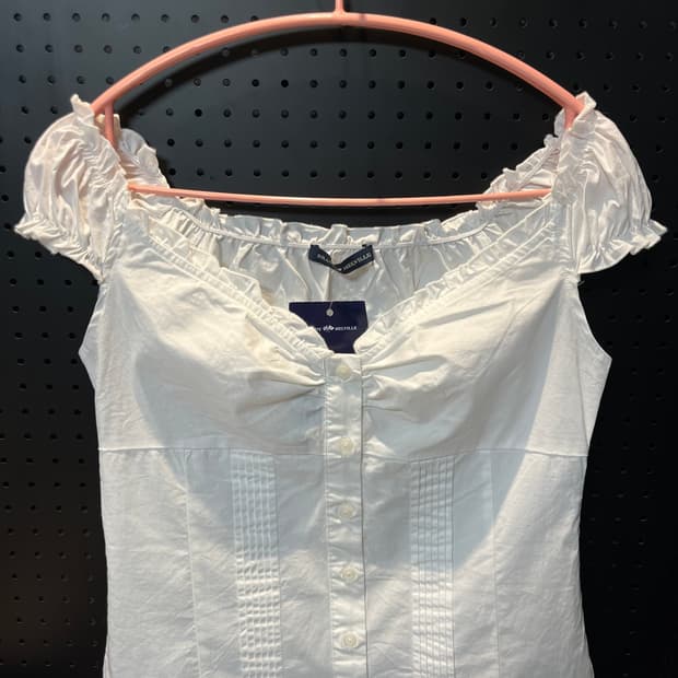 브랜디멜빌 화이트 반팔 민소매 블라우스