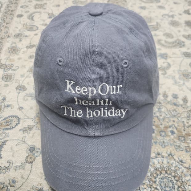 밀로 아카이브 홀리데이 시그니처 볼캡