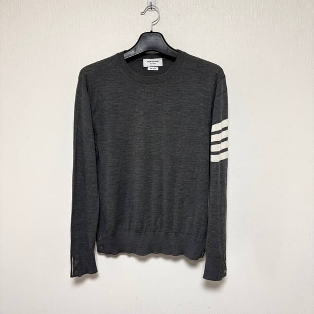 [3] 톰브라운 사선완장 울 니트 그레이