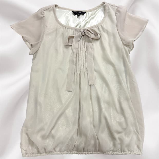 L&B 일본 모카베이지 로맨틱 블라우스