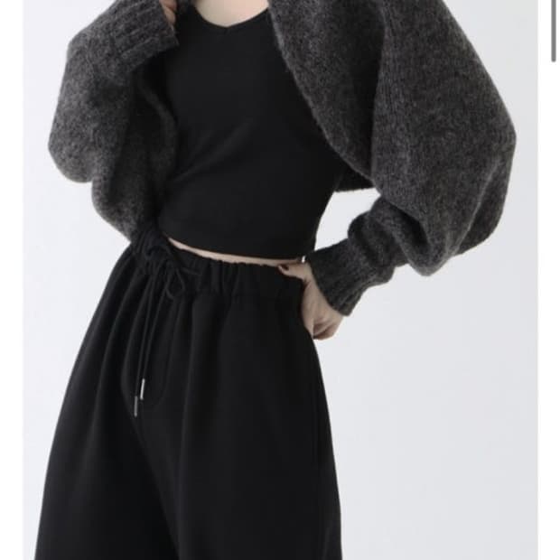 트리밍버드 - 니트 셋업 볼레로 (챠콜)