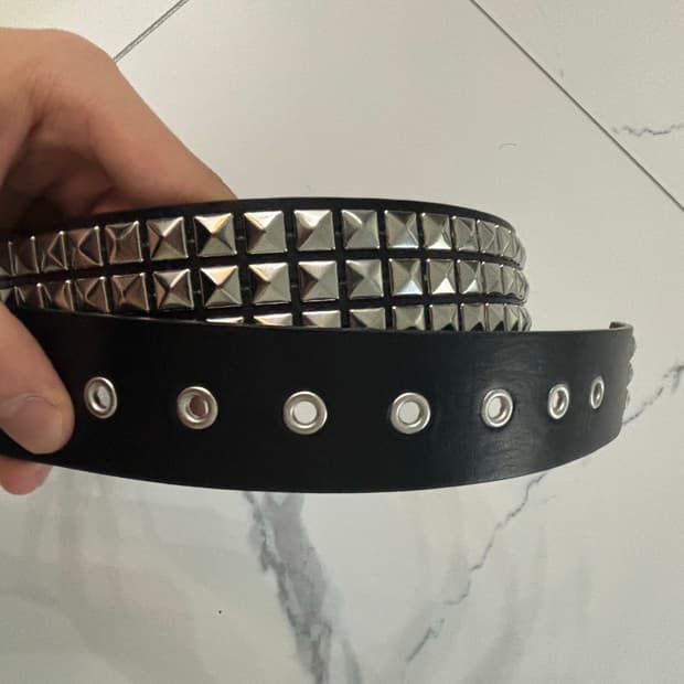 스터드 레더 벨트