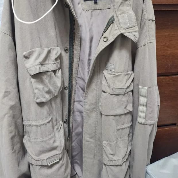 폴리테루 필드파카 카키 4사이즈