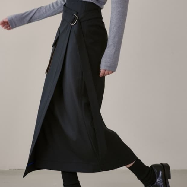 파사드패턴 개버딘 스커트