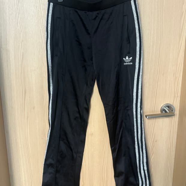 아디다스 트랙팬츠 실버