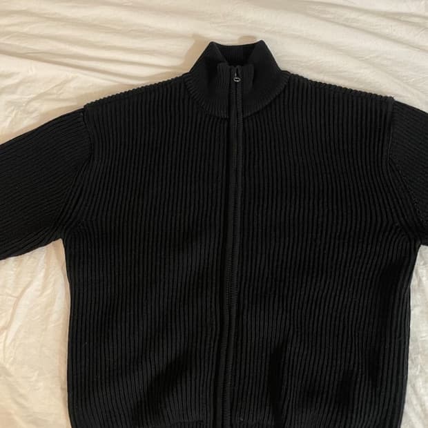 24fw 아모멘토 풀집업 니트 가디건