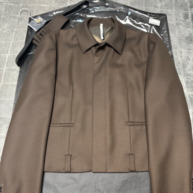 노이어 럭스 울 벨티드 크롭자켓 50