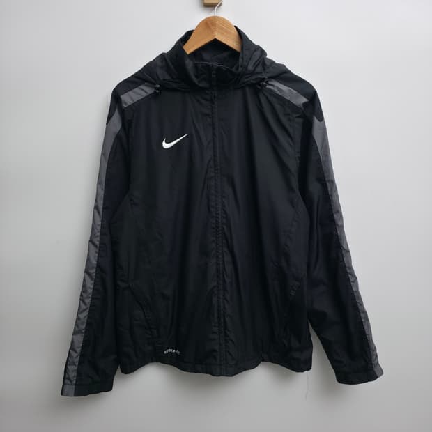 [L] 나이키 스톰핏 블랙 바람막이