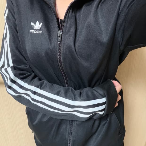 아디다스 트랙탑 져지