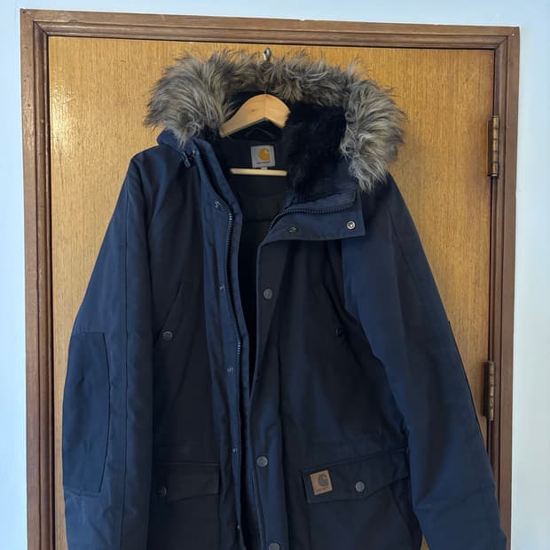 칼하트 블랙 후드 트래퍼 파카