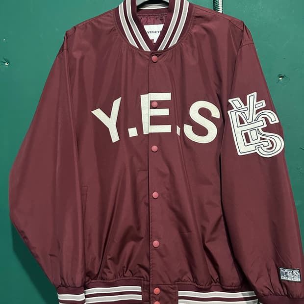 예스아이씨 바시티자켓 버건디105