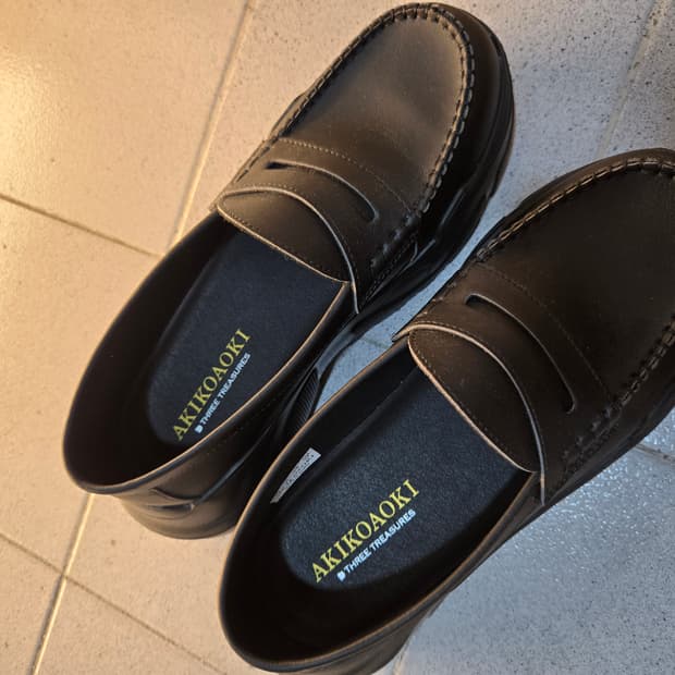 AKIKOAOKI 제니 로퍼