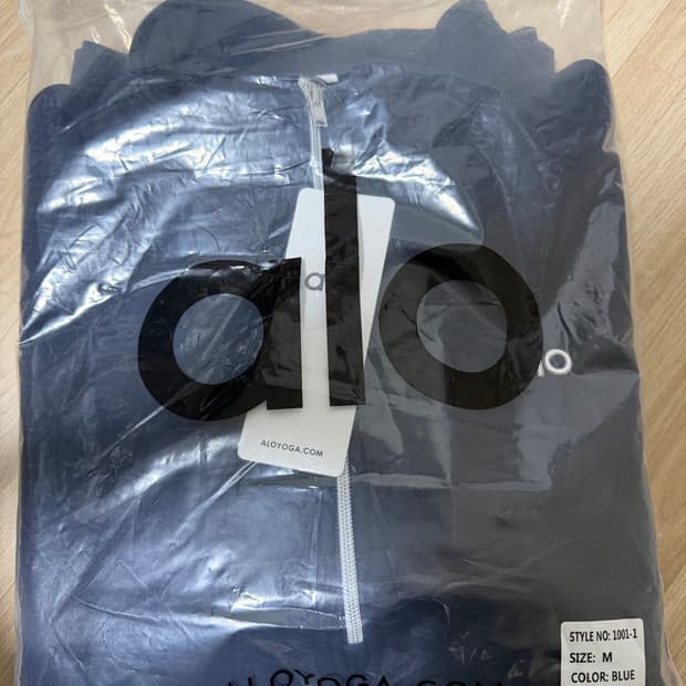 알로 반집업기모맨투맨 새상품(오버핏 100-105추천)