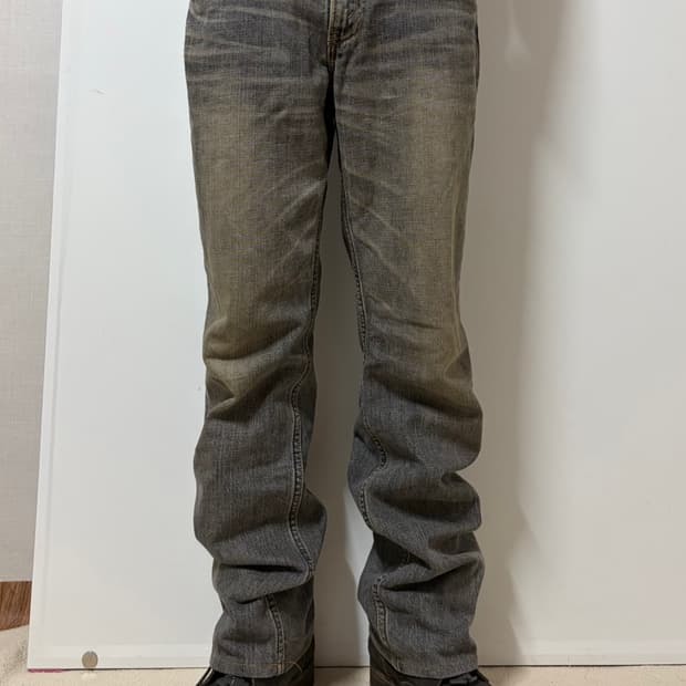 LEVI’S 00’S 502 DENIM PANTS