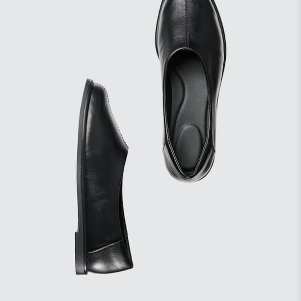 유니클로 스퀘어플랫슈즈 블랙 235