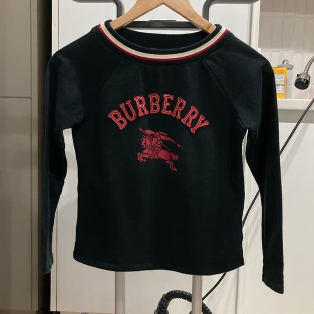버버리 키즈 스웨트셔츠