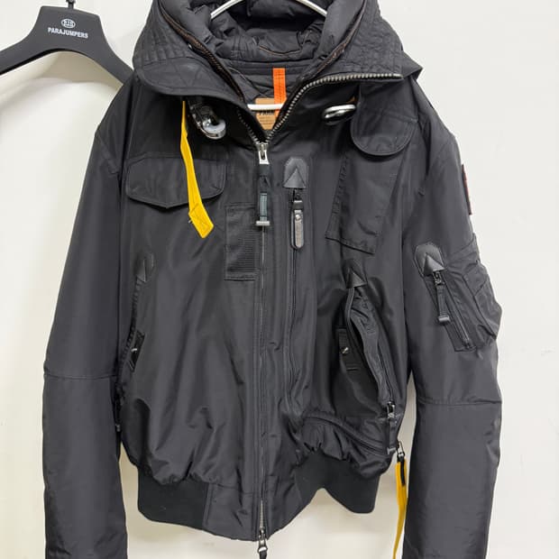 파라점퍼스고비 25FW