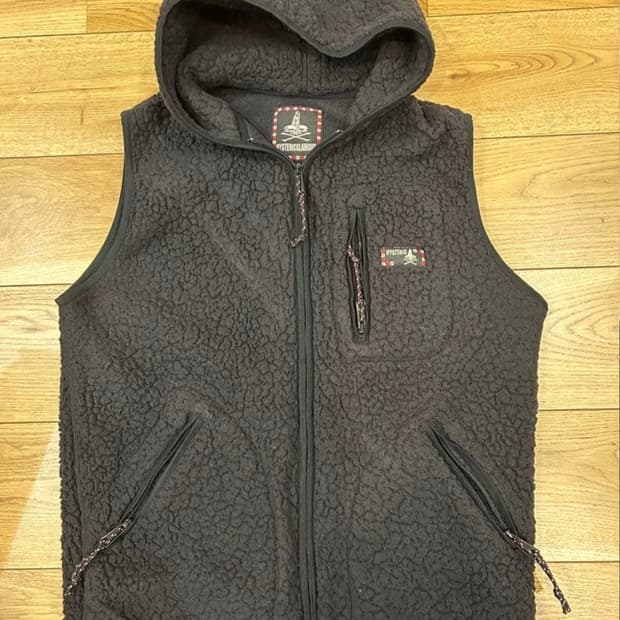 히스테릭글래머 후드 플리스 베스트