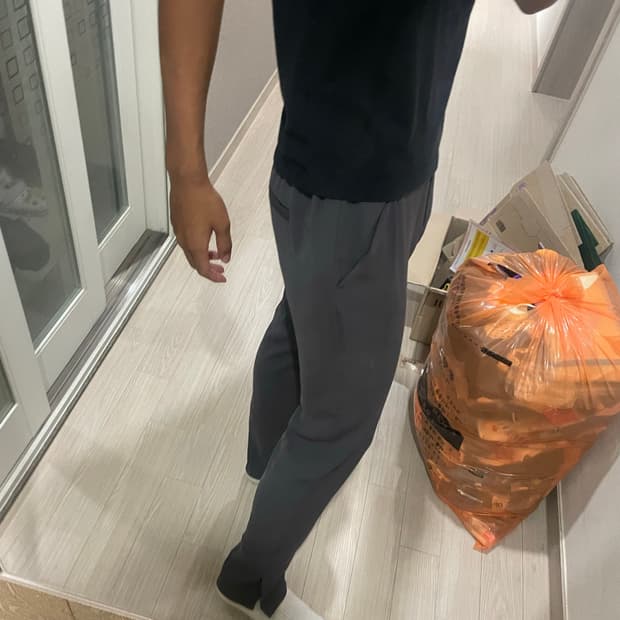 MM6 메종 마르지엘라 슬랙스