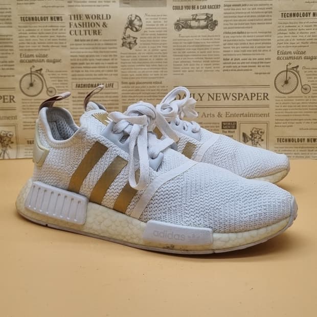 아디다스 NMD R1 골드 운동화 245