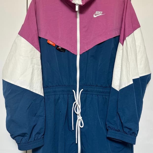 나이키 바람막이 핑크/네이비/화이트