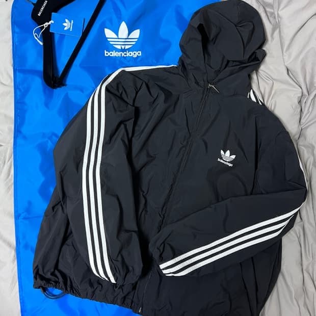 발렌시아가 아디다스 포플린 후드집업 L