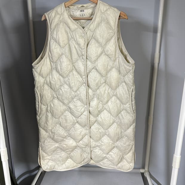 유니클로 롱 패딩 조끼