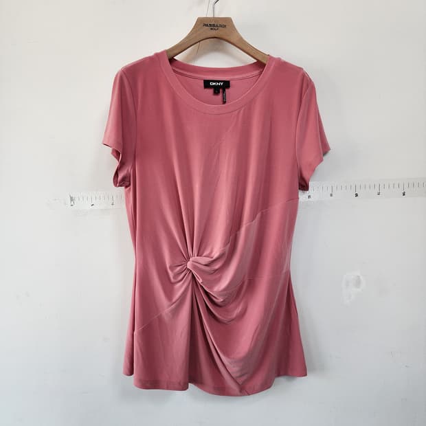 DKNY 핑크 매듭 반팔 티셔츠