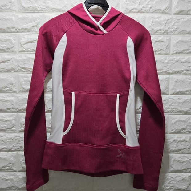 몬츄라 후디 후드티 