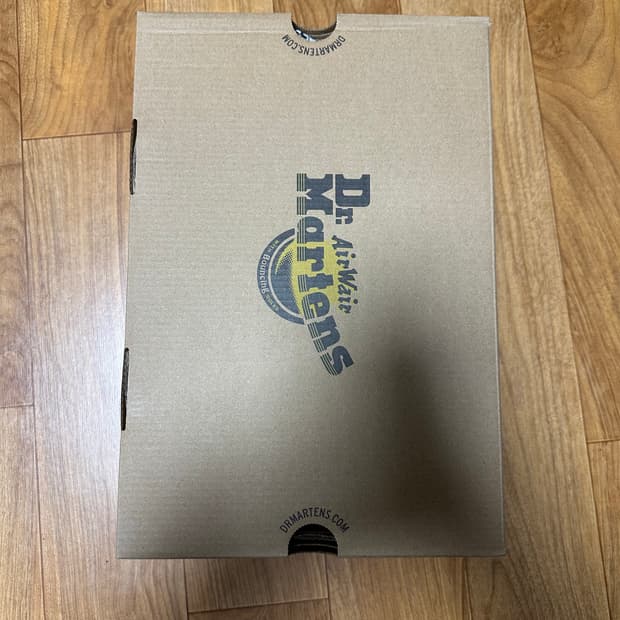 닥터마틴 아드리안 270사이즈