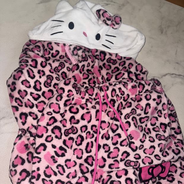 산리오 돈키호테 키티 가루 호피 핑크 파자마 잠옷 