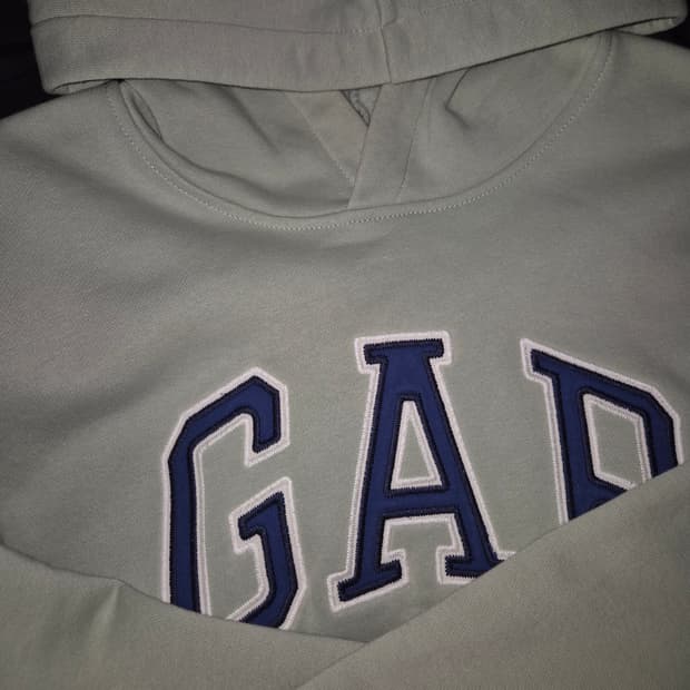 GAP 봄 핀터 여자 올리브그린 후드티