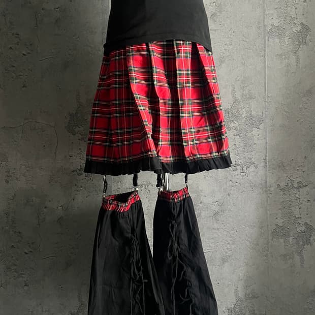 급처 바디라인 BODYLINE 캐캐채 타탄체크 매드펑크 레그워머 스커트