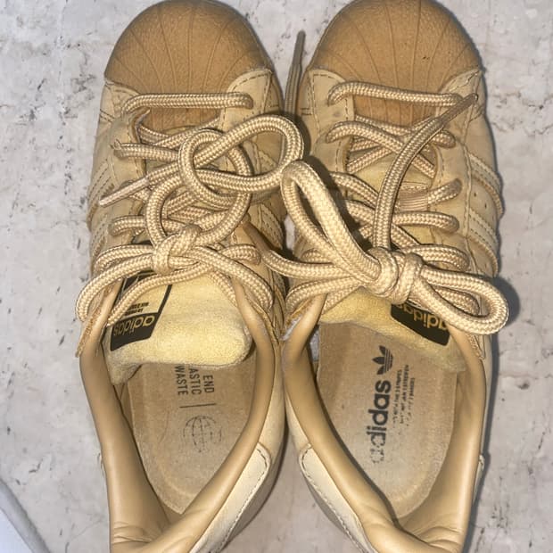 아디다스 슈퍼스타 골든베이지 된장 220
