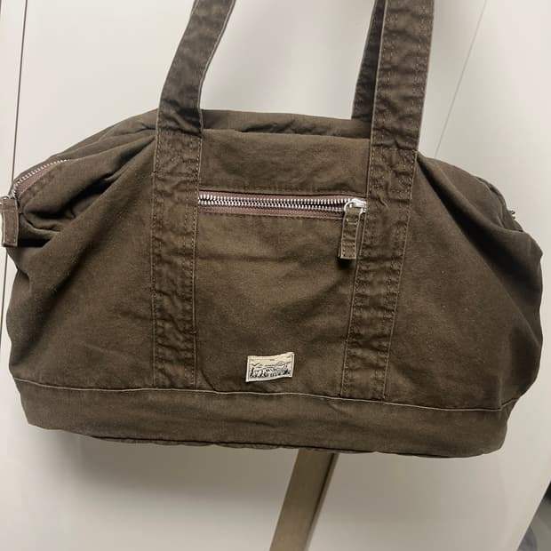 밀로아카이브 더플백 워시드 브라운