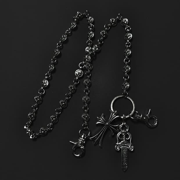 엔틱 크로스 키체인